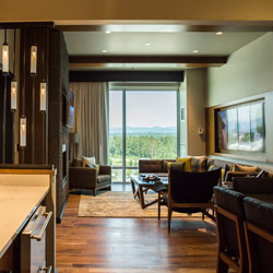 Stay and play in our luxurious rooms like the Cascade Suite with a beautiful view in the fabulous Tulalip Resort Casino near Marysville, just north of Seattle on I-5!